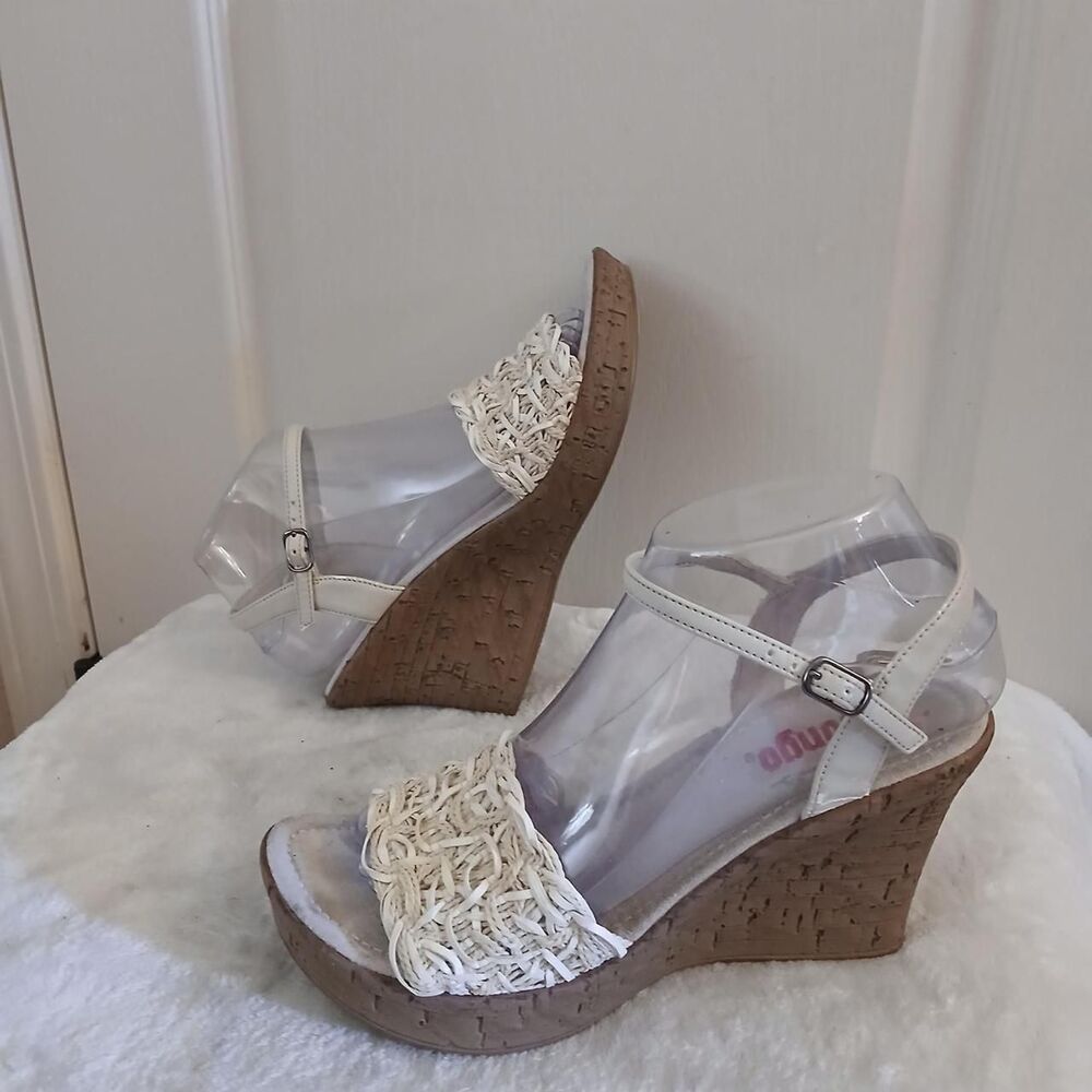 Y2K Vintage Bongo Cream Woven Wedge Sandals 7.5 Boho Indie Coquette Feminine